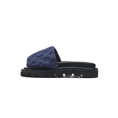LOUIS VUITTON Pool Pillow Comfort dark blue 01