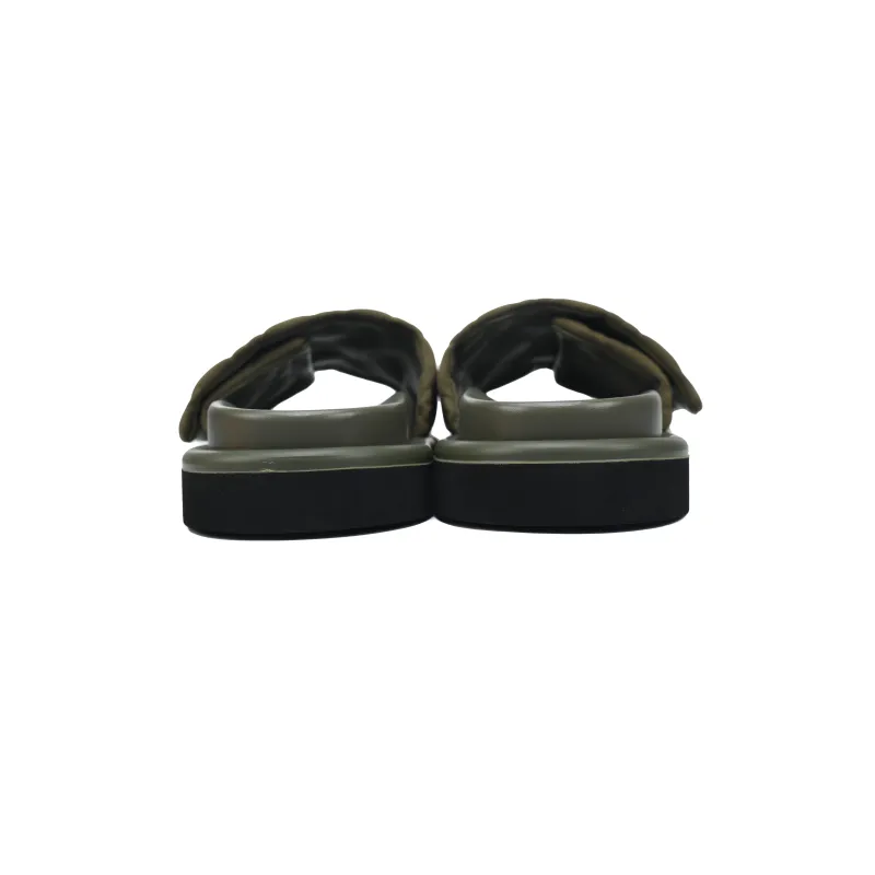 LOUIS VUITTON Pool Pillow Comfort green