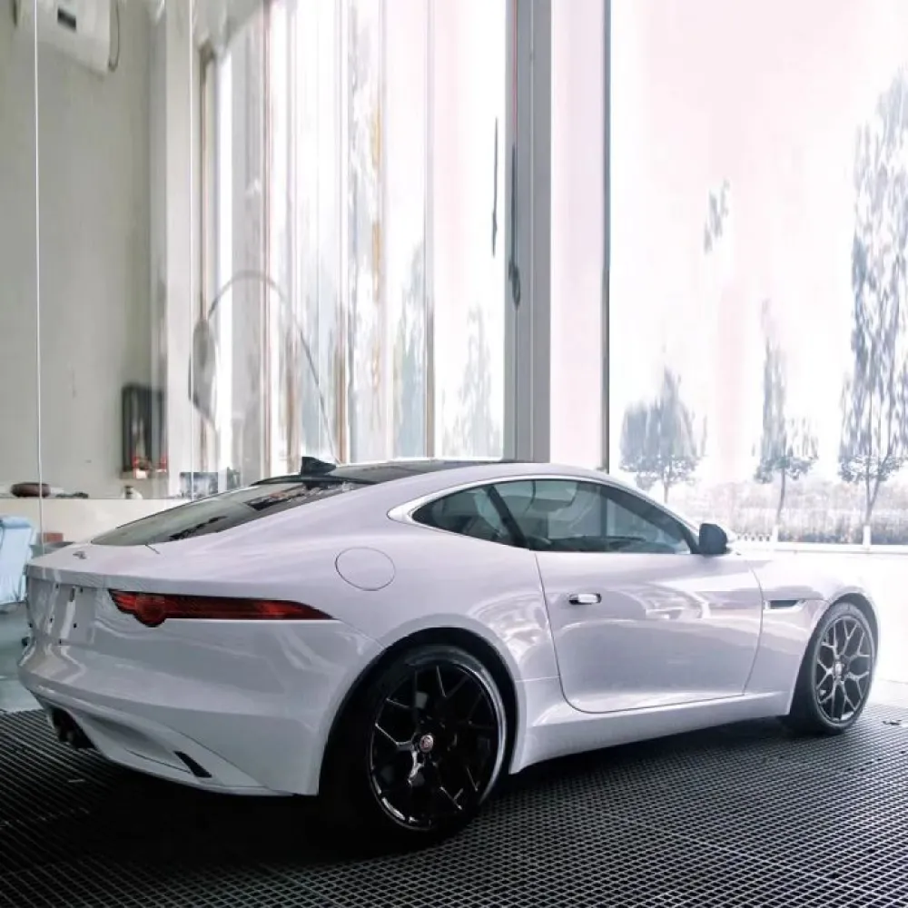 Aluko Gloss Pearl White Vinyl Wrap Car Wrap PET Release Paper