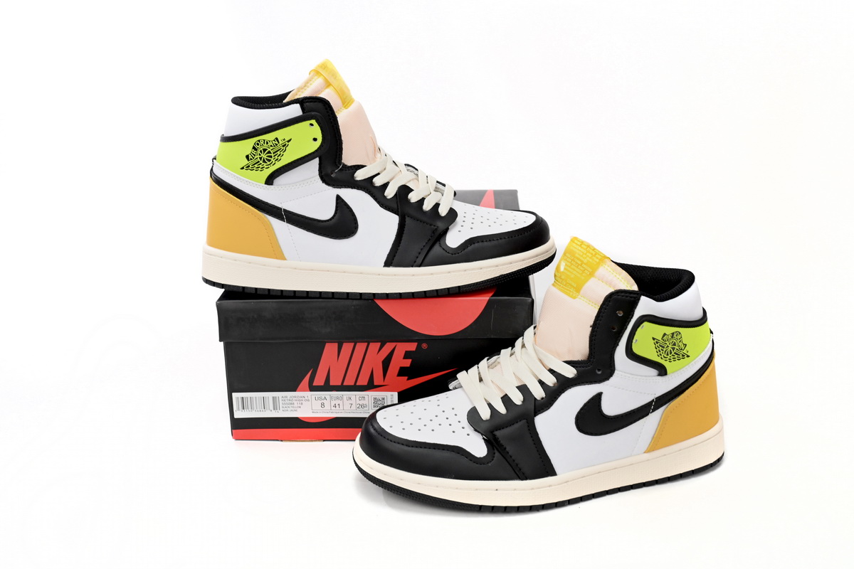 EM Sneakers Jordan 1 Retro High "White Black Volt University Gold"