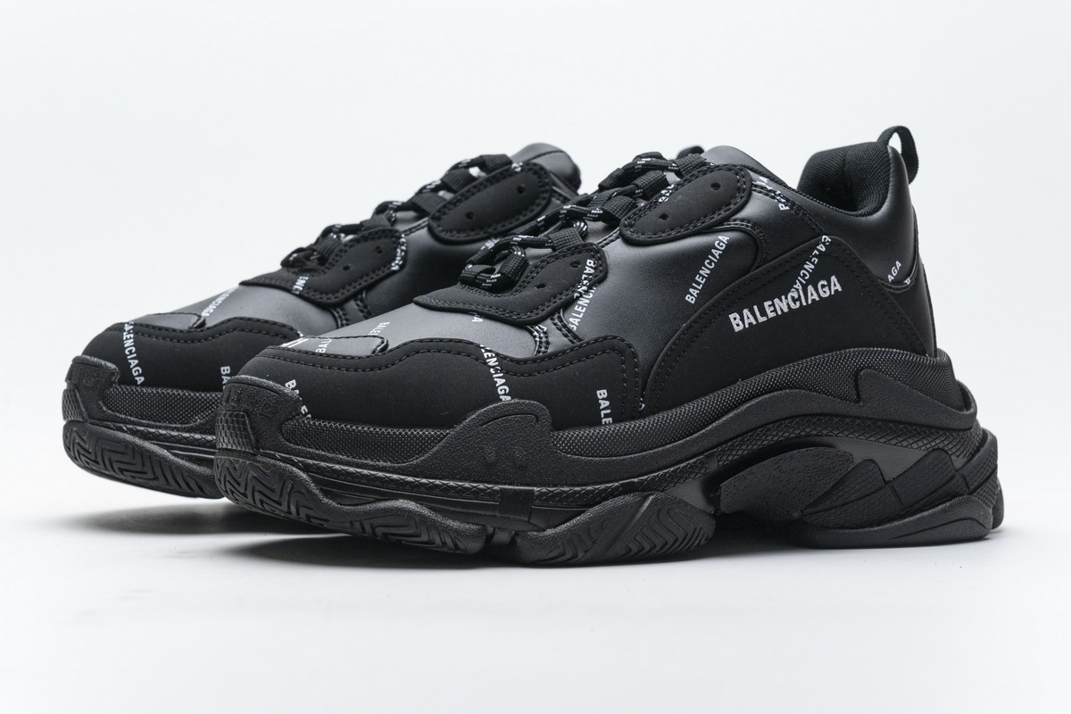 EM Sneakers Balenciaga Triple S Black