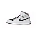 EM Sneakers Jordan 1 Mid Alternate Think 16