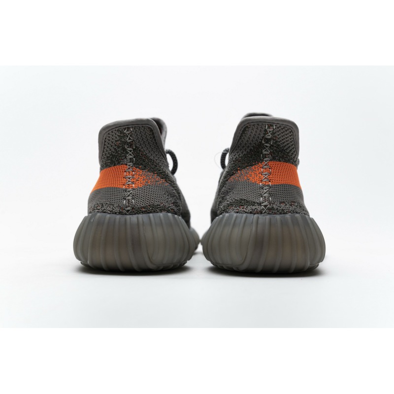 EM Sneakers Adidas Yeezy Boost 350 V2 Beluga