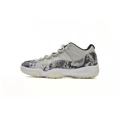 EM Sneakers Jordan 11 Retro Low Snake Light Bone 01