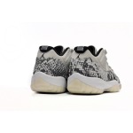 EM Sneakers Jordan 11 Retro Low Snake Light Bone
