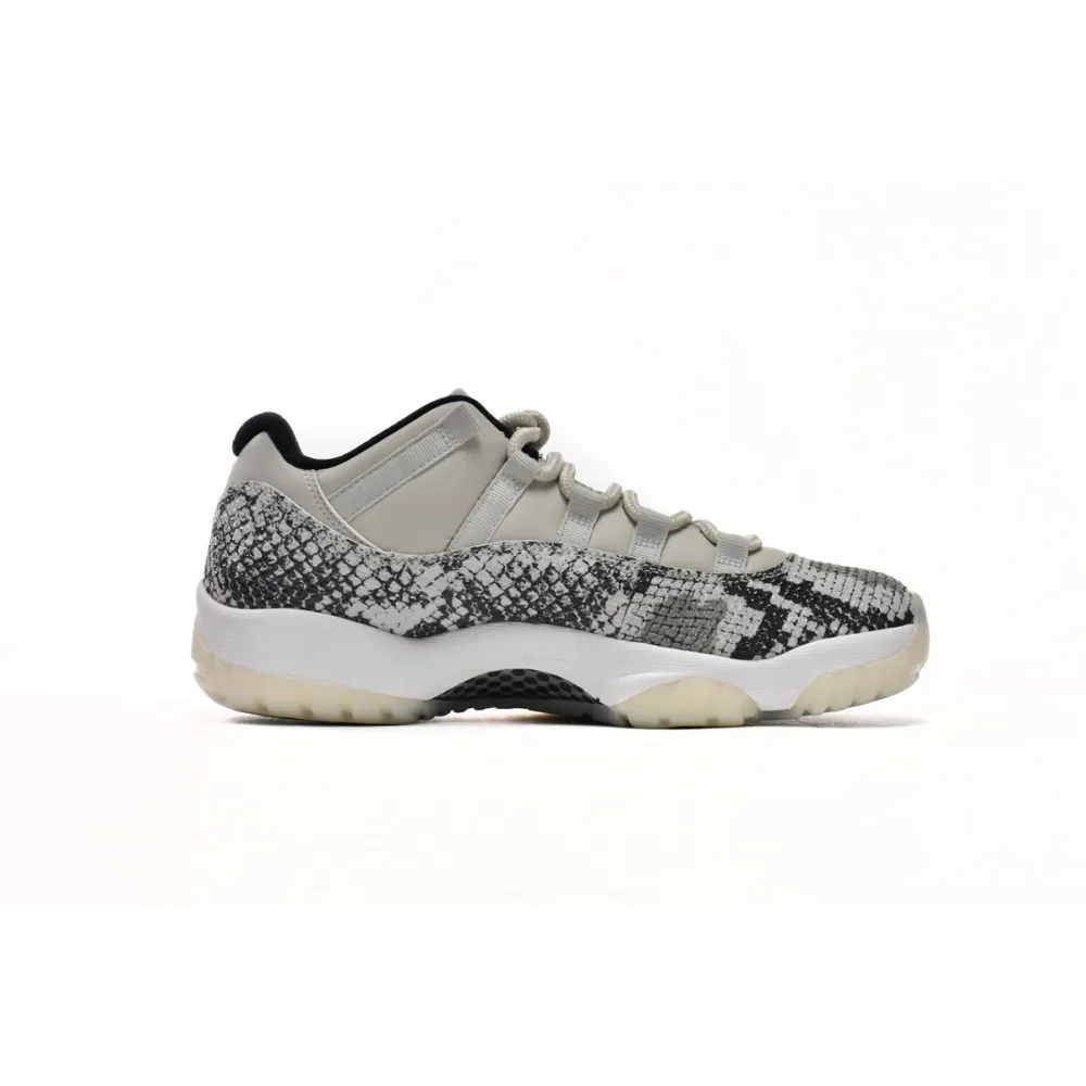 EM Sneakers Jordan 11 Retro Low Snake Light Bone