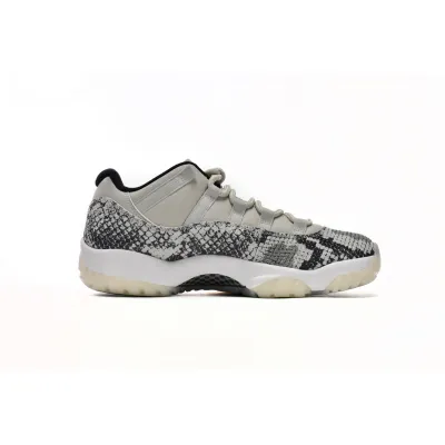 EM Sneakers Jordan 11 Retro Low Snake Light Bone 02