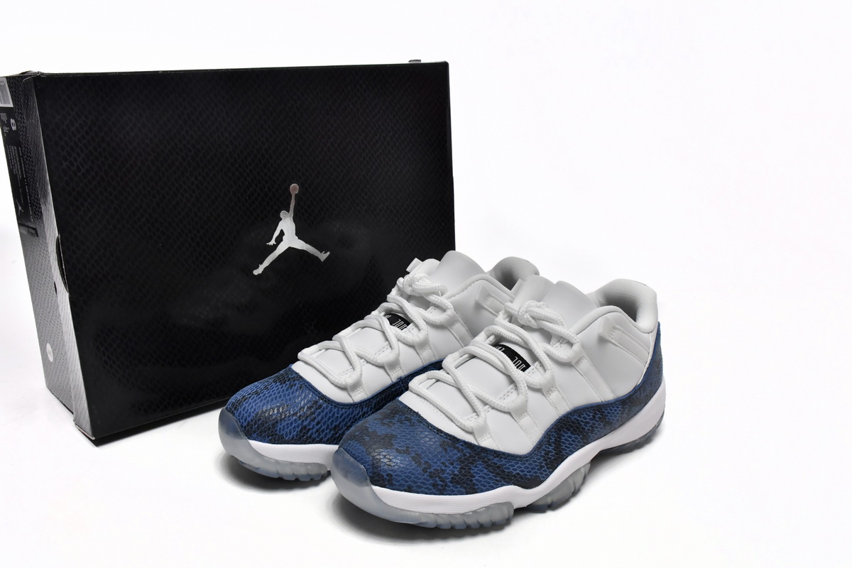 EM Sneakers Jordan 11 Retro Low Snake Navy (2019)
