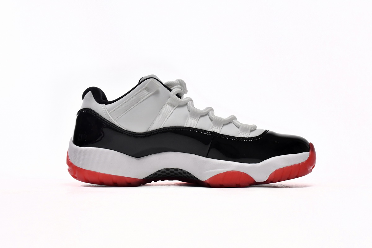 EM Sneakers Jordan 11 Retro Low Concord Bred