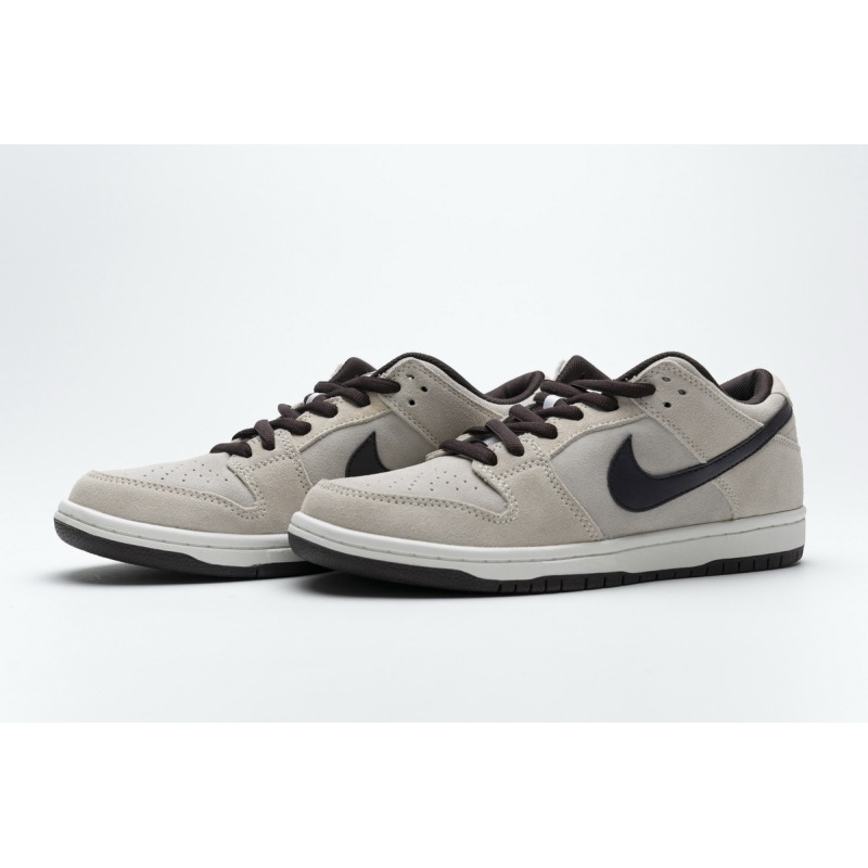 EM Sneakers Nike SB Dunk Low Desert Sand Mahogany