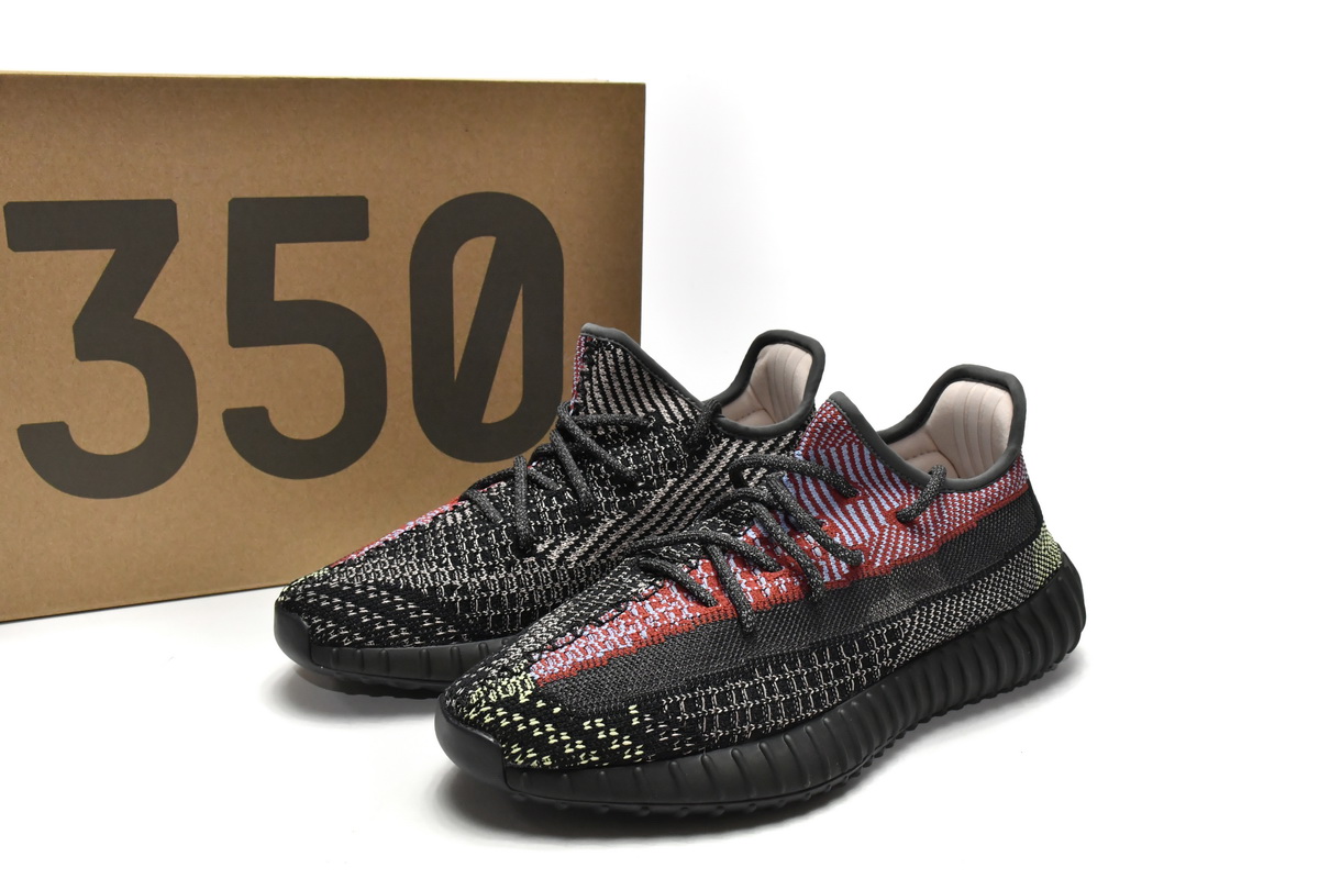 EM Sneakers Adidas Yeezy Boost 350 V2 Yecheil (Reflective)