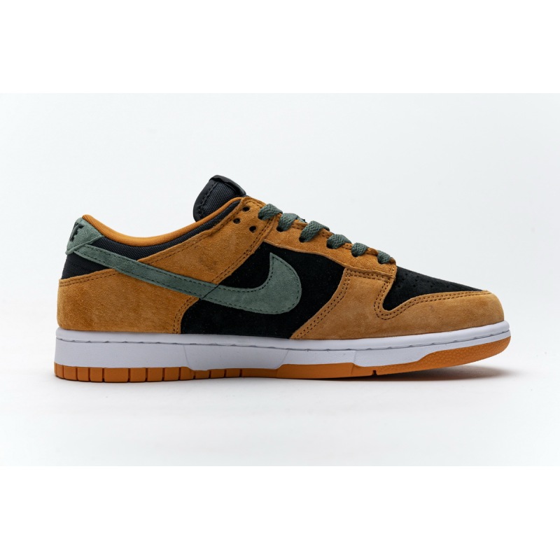 EM Sneakers Nike SB Dunk Low Ceramic (2020)