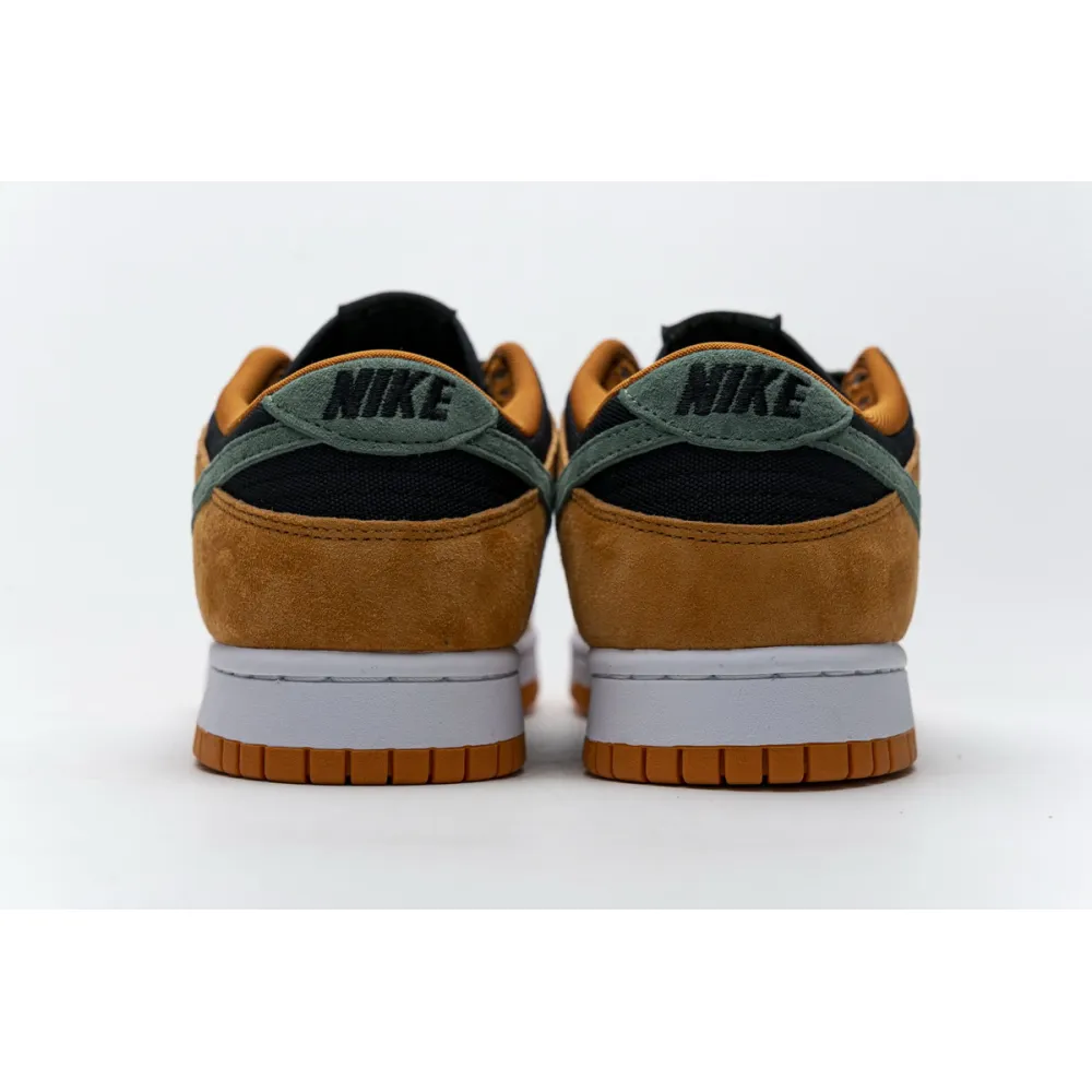 EM Sneakers Nike SB Dunk Low Ceramic (2020)