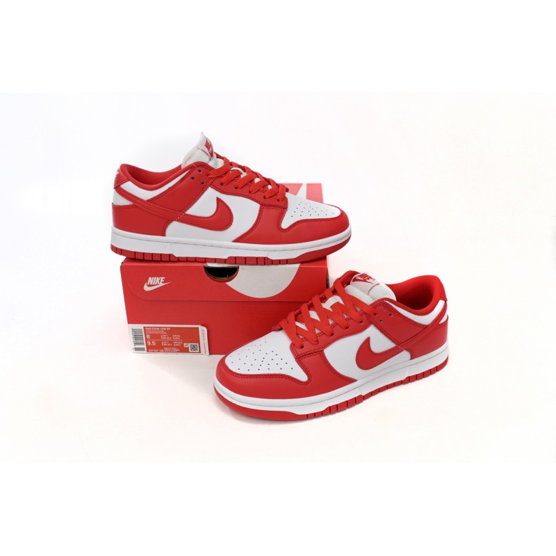 EM Sneakers Nike SB Dunk Low SP St. John's (2020/2023)