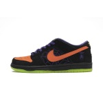 EM Sneakers Nike SB Dunk Low Night of Mischief Halloween