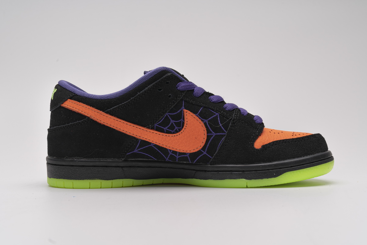 EM Sneakers Nike SB Dunk Low Night of Mischief Halloween