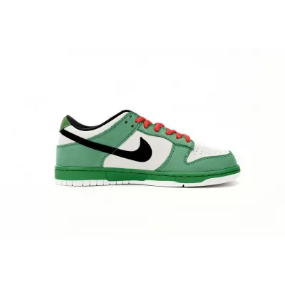EM Sneakers Nike SB Dunk Low Heineken 02