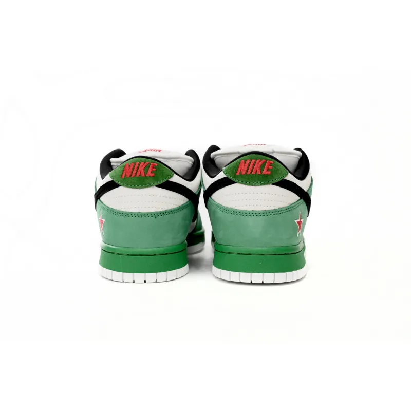 EM Sneakers Nike SB Dunk Low Heineken