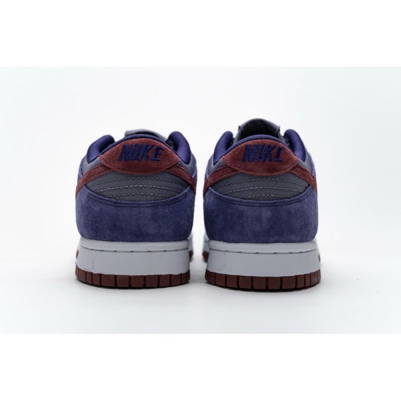 EM Sneakers Nike SB Dunk Low Plum (2020)