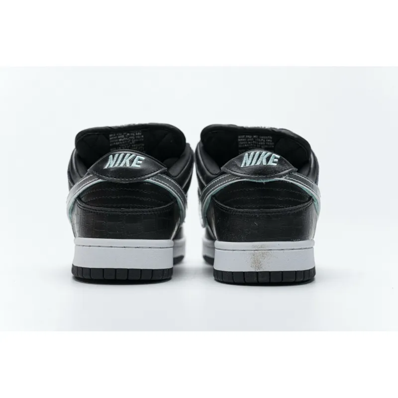 EM Sneakers Nike SB Dunk Low Diamond Supply Co. Black Diamond