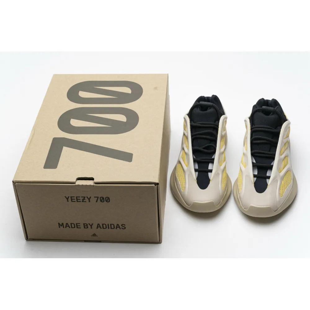 EM Sneakers adidas Yeezy 700 V3 Safflower