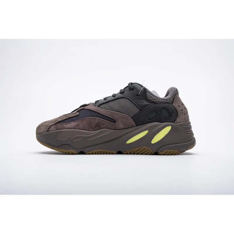 EM Sneakers adidas Yeezy Boost 700 Mauve