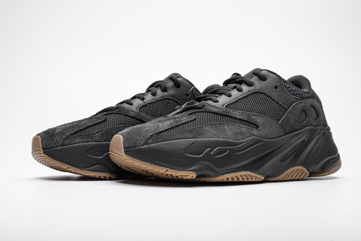 EM Sneakers adidas Yeezy Boost 700 Utility Black (2019/2023)