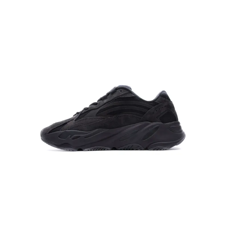 EM Sneakers adidas Yeezy Boost 700 V2 Vanta