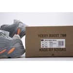 EM Sneakers adidas Yeezy Boost 700 V2 Inertia
