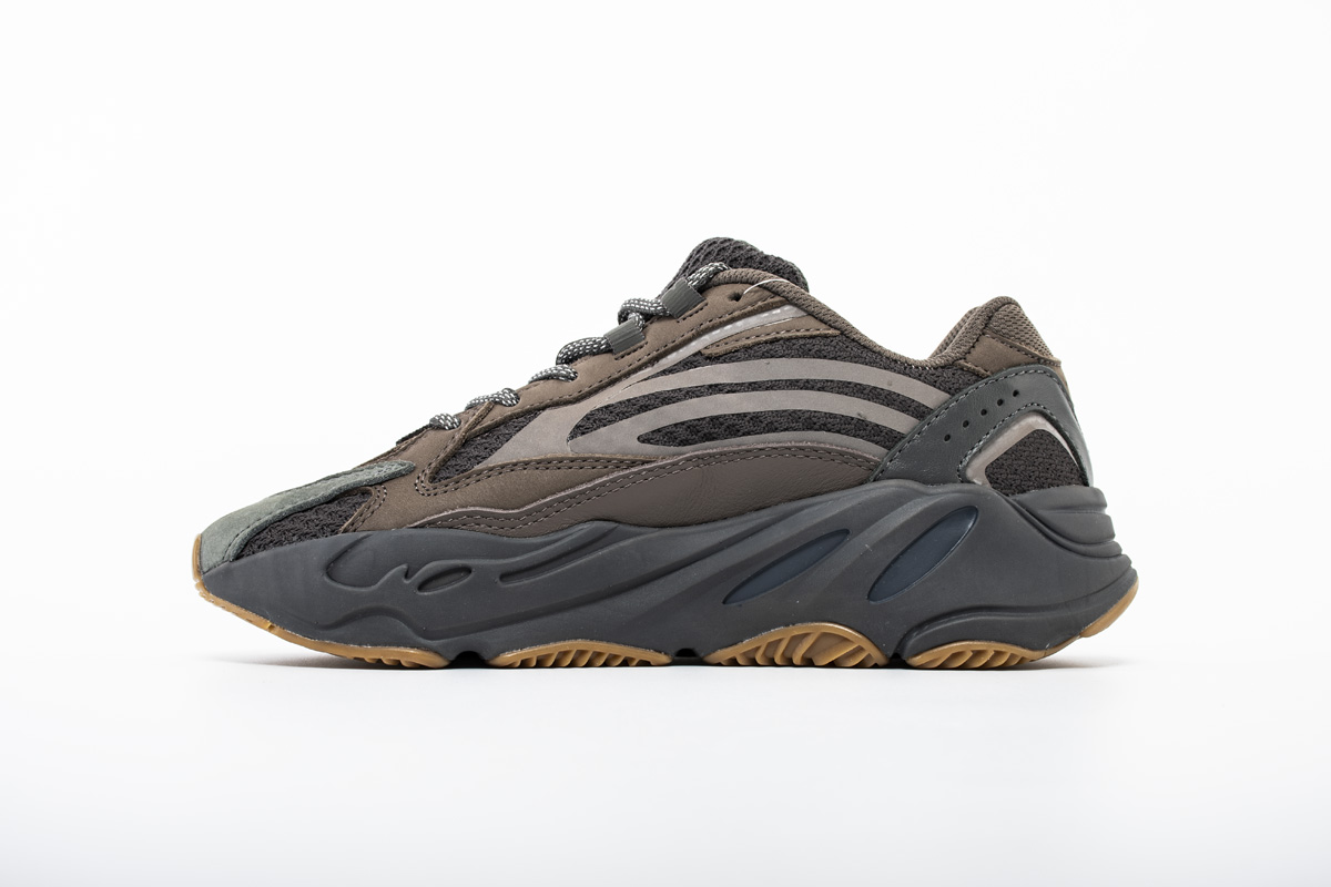 EM Sneakers adidas Yeezy Boost 700 V2 Geode