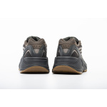 EM Sneakers adidas Yeezy Boost 700 V2 Geode