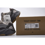 EM Sneakers adidas Yeezy Boost 700 V2 Tephra (2019/2023)