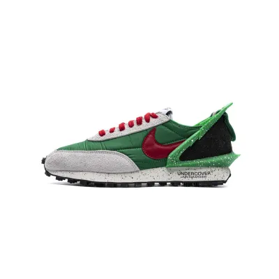 EM Sneakers Nike Daybreak Undercover Lucky Green Red 01