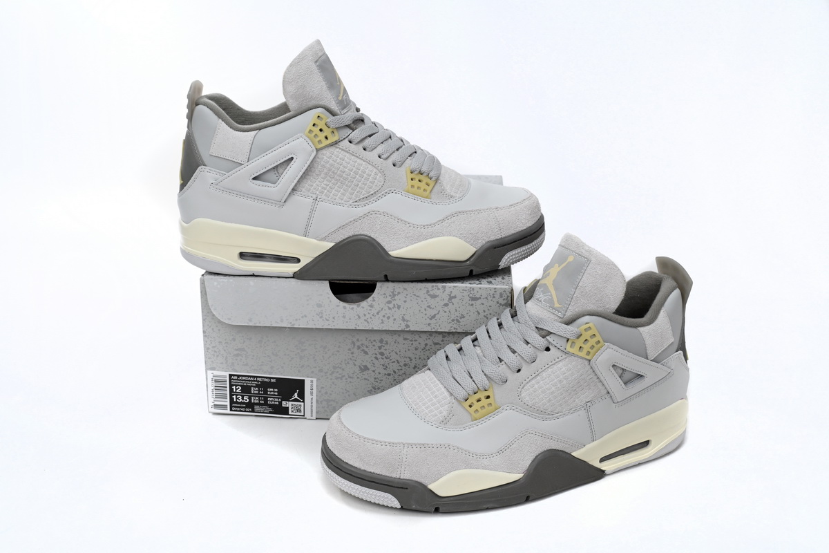 EM Sneakers Jordan 4 Retro SE Craft Photon Dust