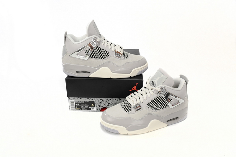 EM Sneakers Jordan 4 Retro Frozen Moments