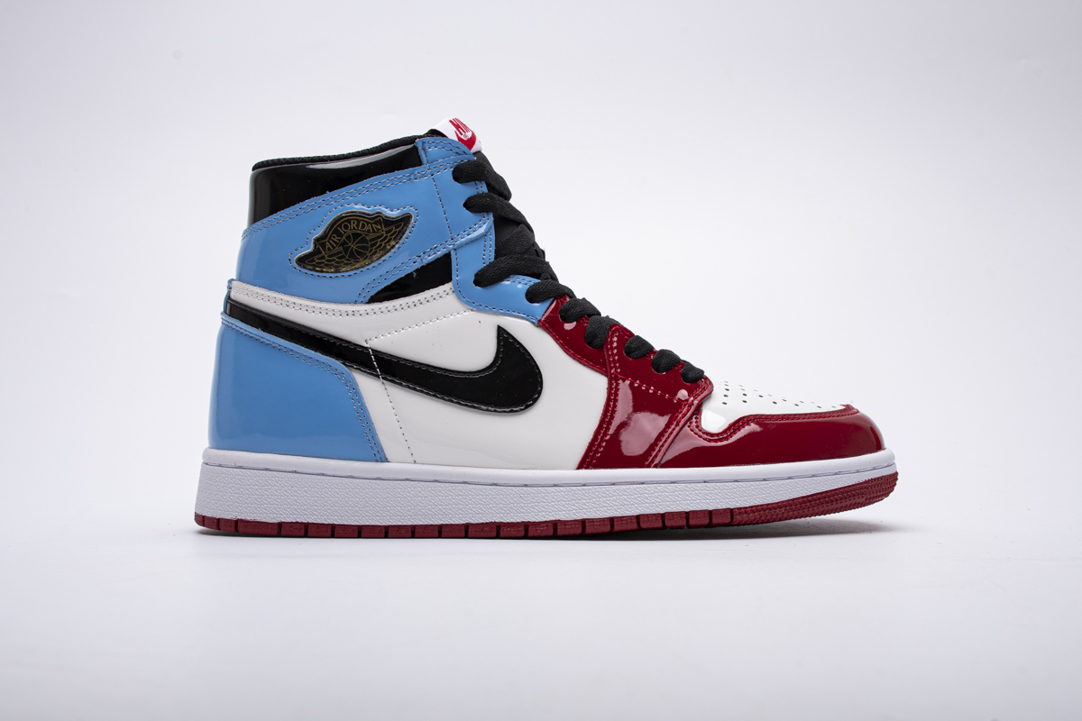 EM Sneakers Jordan 1 Retro High Fearless UNC Chicago