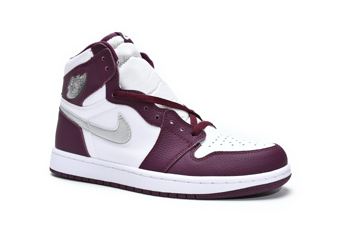 EM Sneakers Jordan 1 Retro High OG Bordeaux