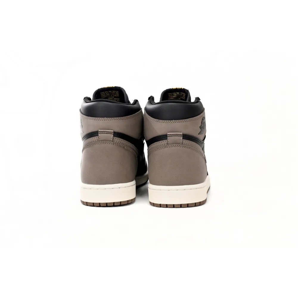 EM Sneakers Jordan 1 Retro High OG Palomino