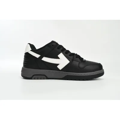EM Sneakers OFF-WHITE Out Of Black Skin And White Tail 02