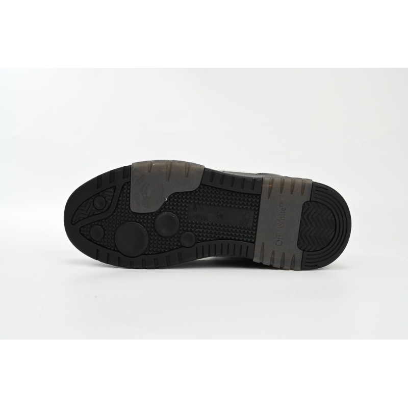 EM Sneakers OFF-WHITE Out Of Black Skin And White Tail