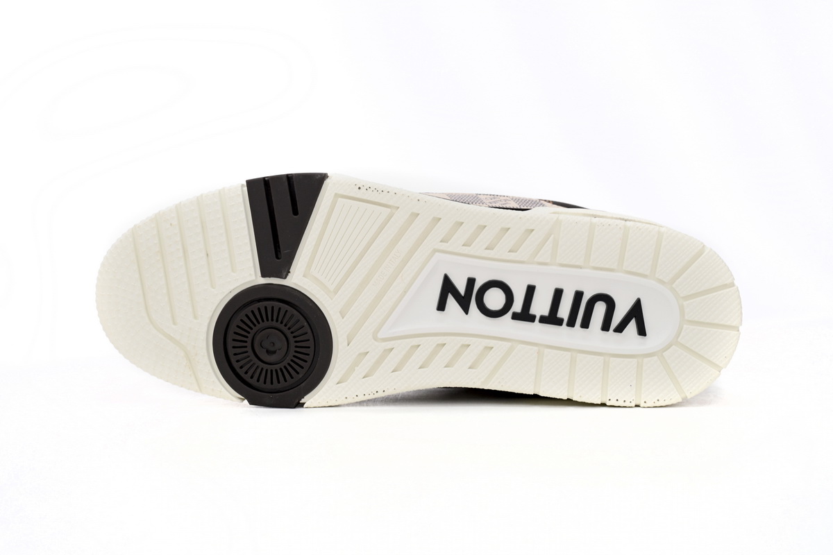 EM Sneakers Louis Vuitton Trainer