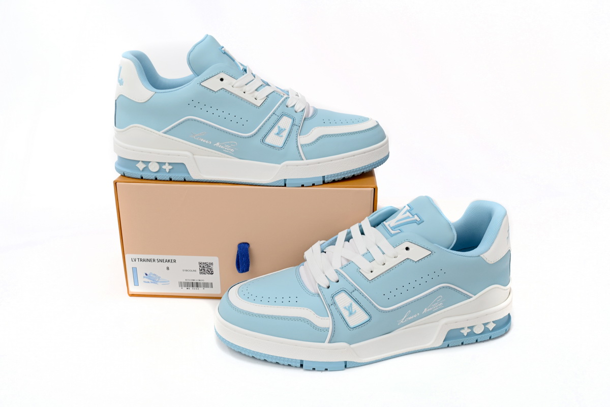 EM Sneakers Louis Vuitton Trainer Baby Blue