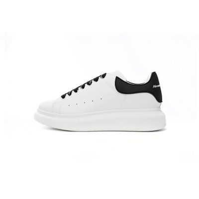 EM Sneakers Alexander McQueen Oversized Ivory Black 01