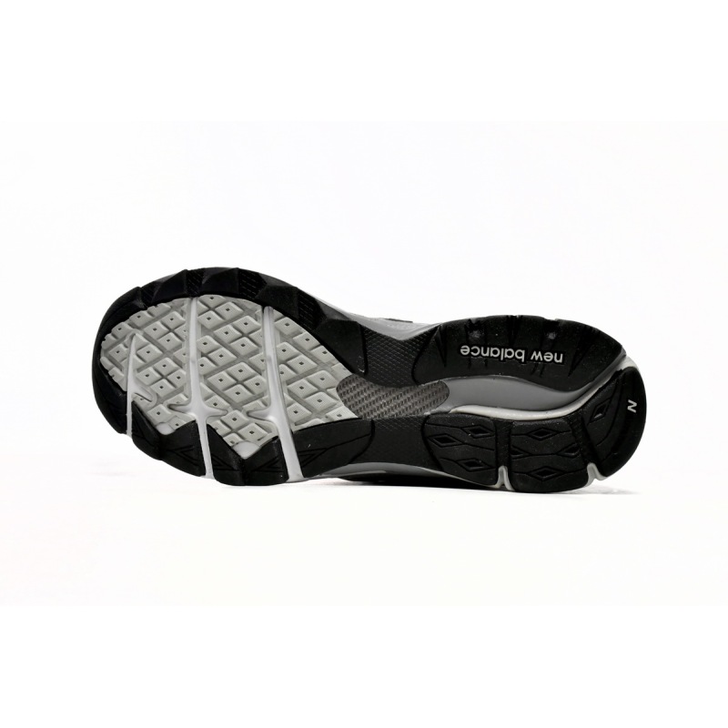 EM Sneakers New Balance 990v3 Grey