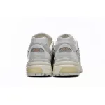 EM Sneakers New Balance 992 White Silver (2021)