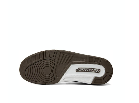 EM Sneakers Jordan Legacy 312