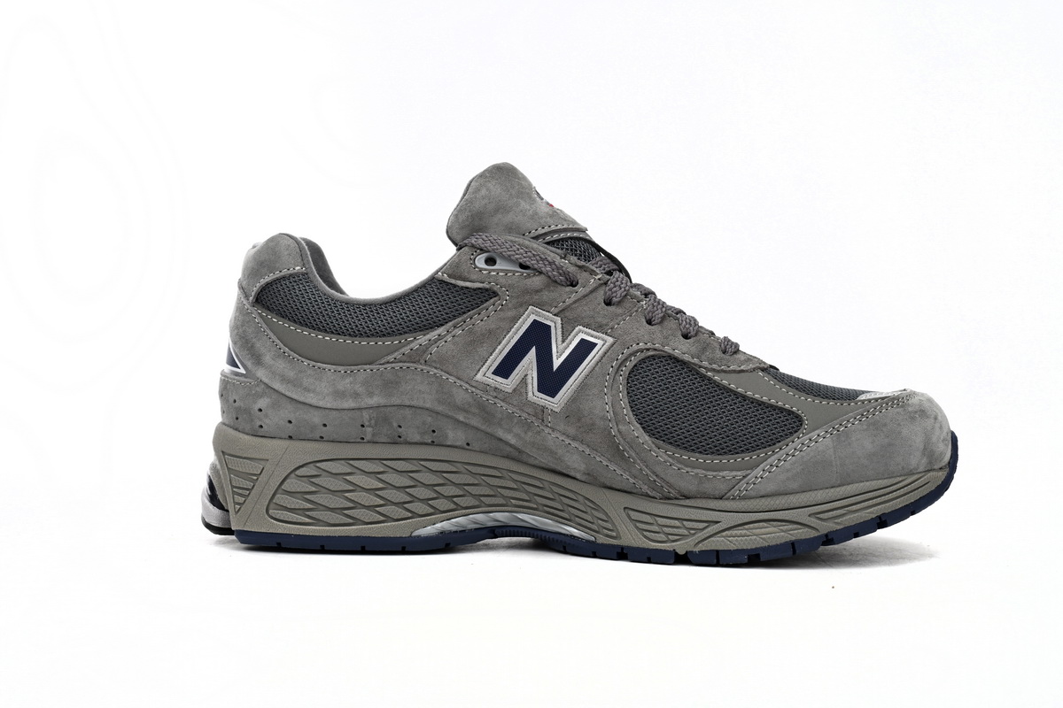 EM Sneakers New Balance 2002R Gore-Tex Castlerock