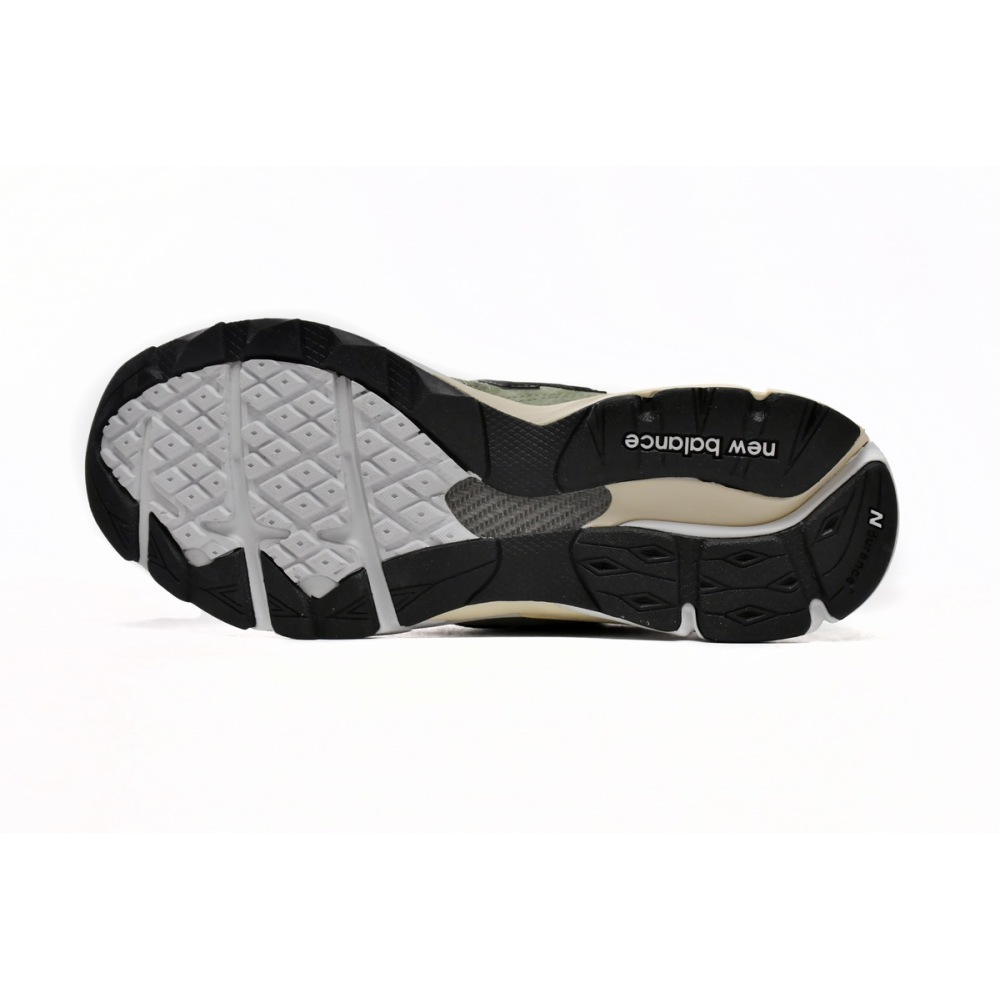 EM Sneakers New Balance 990v3 MiUSA JJJJound Olive
