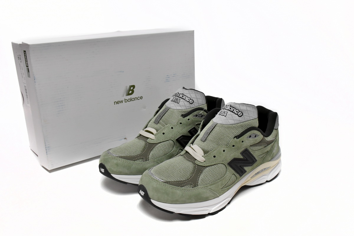 EM Sneakers New Balance 990v3 MiUSA JJJJound Olive