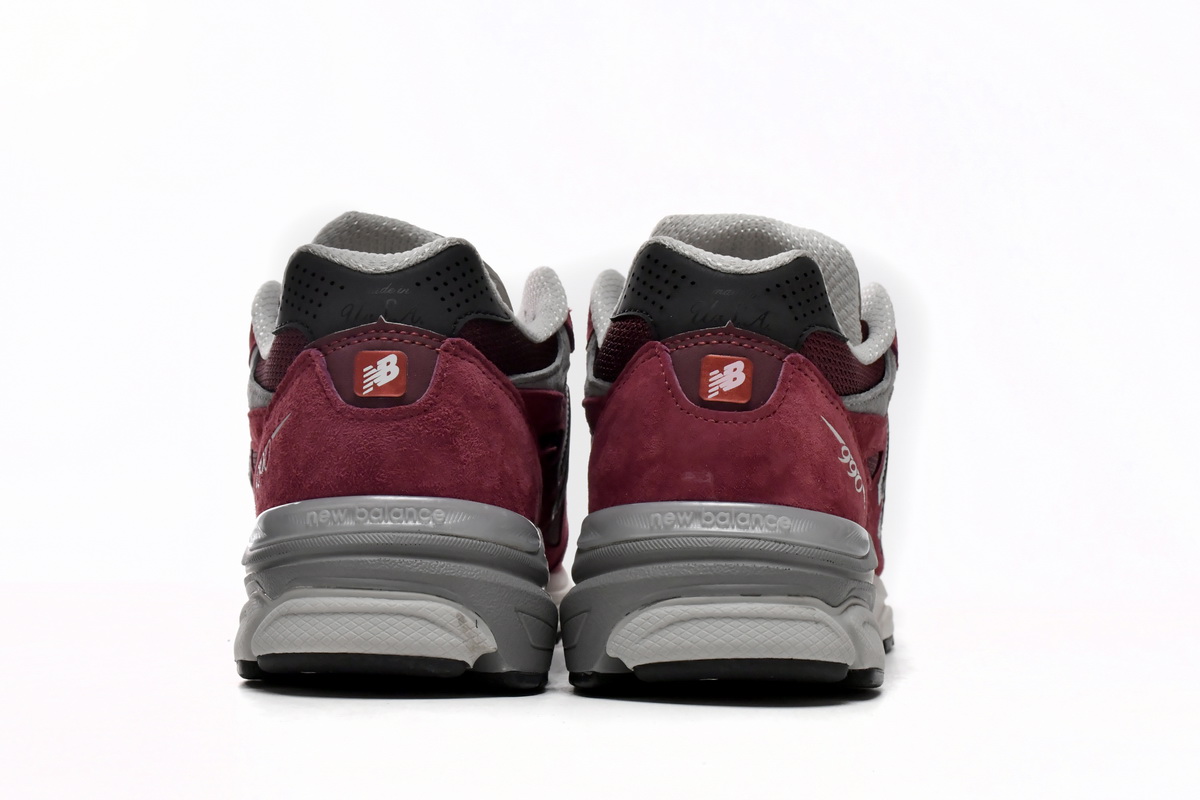 EM Sneakers New Balance 990v3 × Teddy Santis Scarlet Marblehead